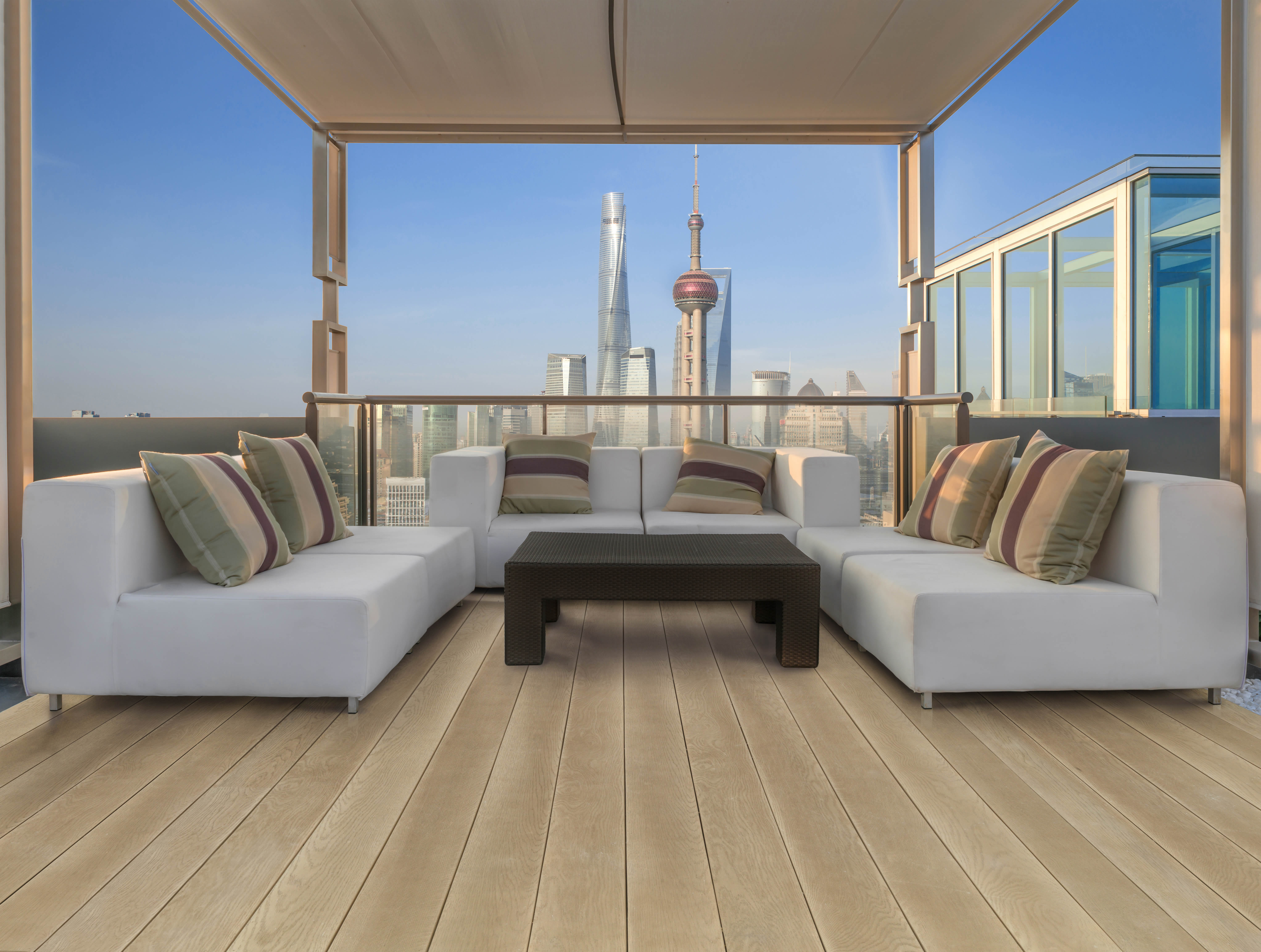 Millboard Terrassendiele Enhanced Grain in Golden Oak 32x176mm