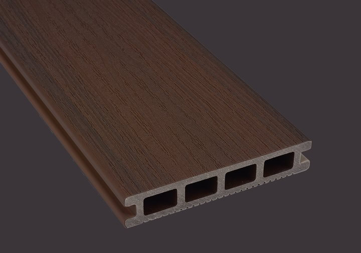 TerraBoard Light Terrassendiele 25x140mm Braun