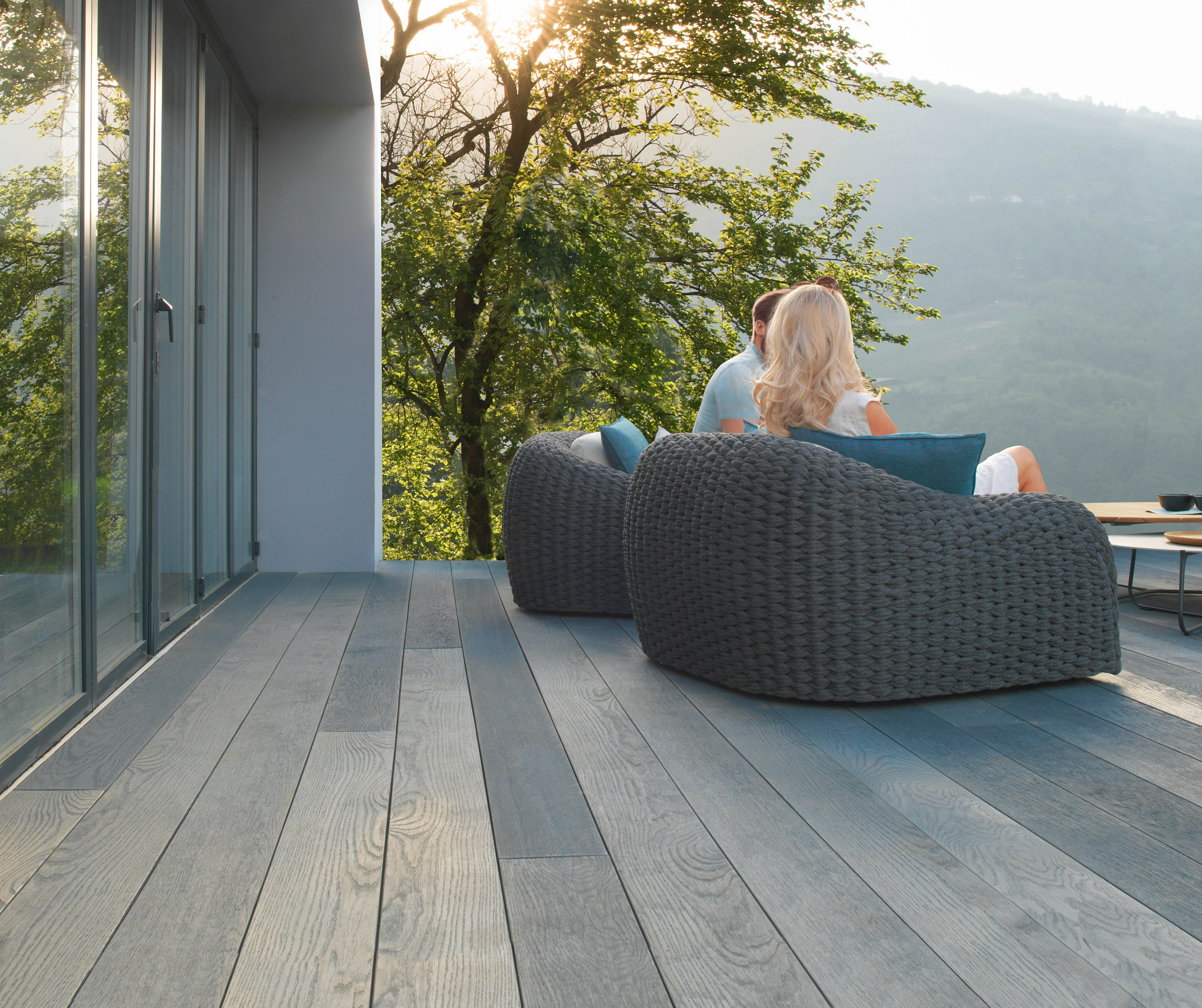 Millboard Terrassendiele Enhanced Grain in Brushed Basalt 32x176mm