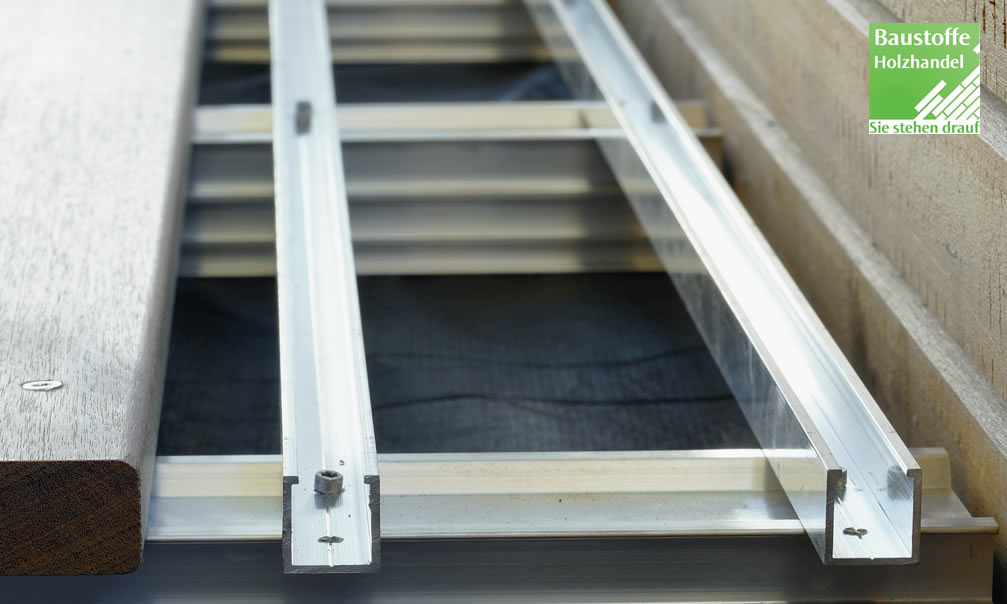 Auflageschiene für Terrassen Entwässerungs-Belüftungsgitter 19 x 150mm x 1,20m, L=1,88m