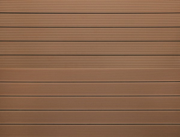 WPC massiv Terrassendiele 22 x 143mm Hellbraun gerillt / genutet in 4 Längen