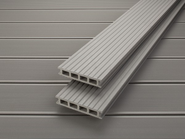 UPM ProFi Deck 150 Terrassendiele Silbergrün 28x150mm